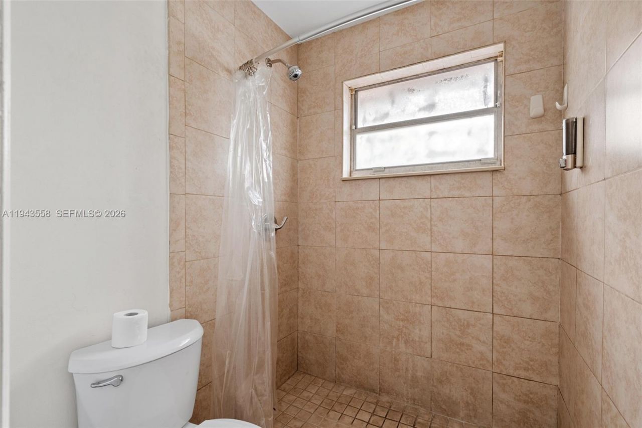 1112 NE 5th Ave, Fort Lauderdale, FL 33304 Photo