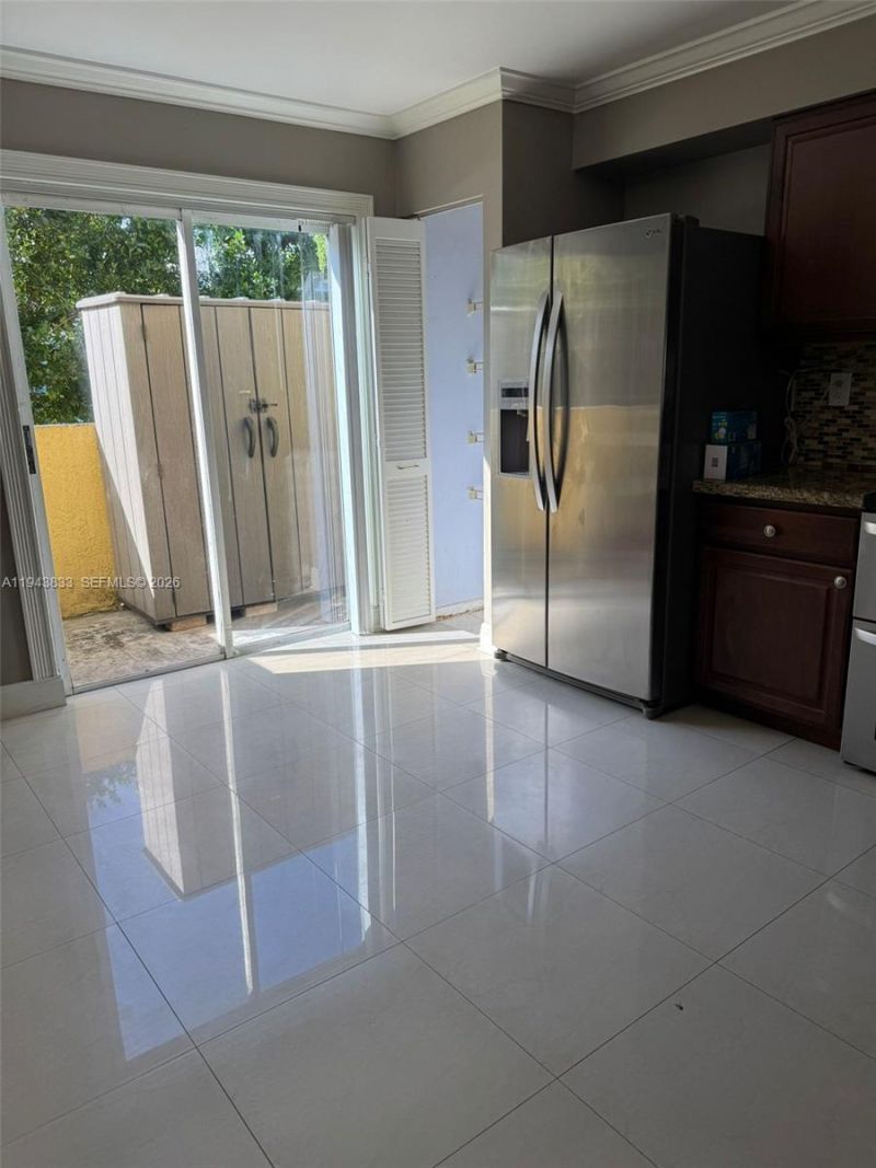 8240 SW 149th Ct, Unit 7-206, Miami, FL 33193 Photo