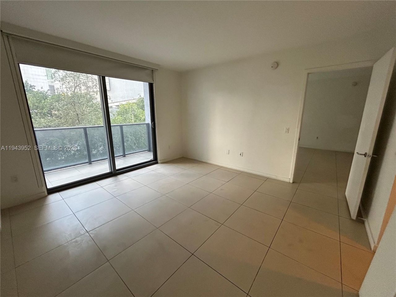 31 SE 6th St , Unit 407, Miami, FL 33131 Photo