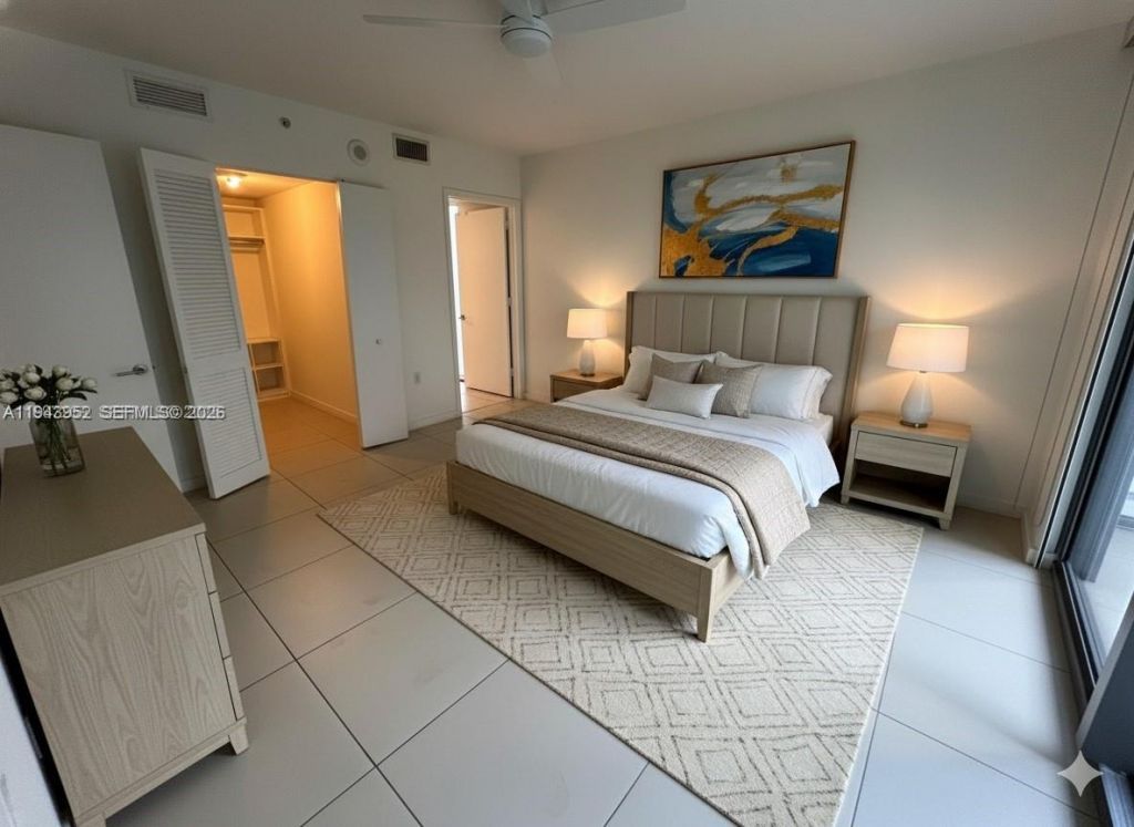 31 SE 6th St , Unit 407, Miami, FL 33131 Photo