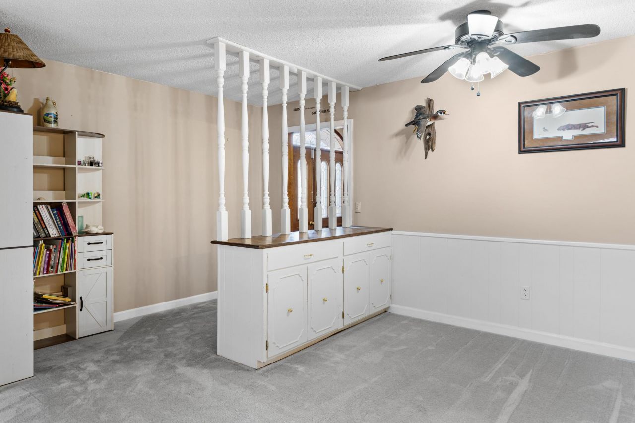 204 Brook Drive Photo 16