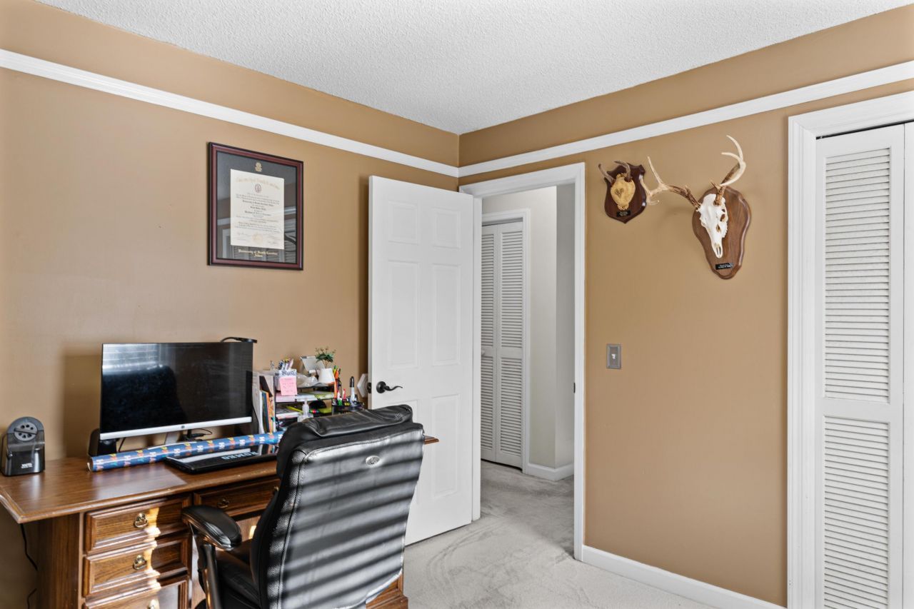 204 Brook Drive Photo 20