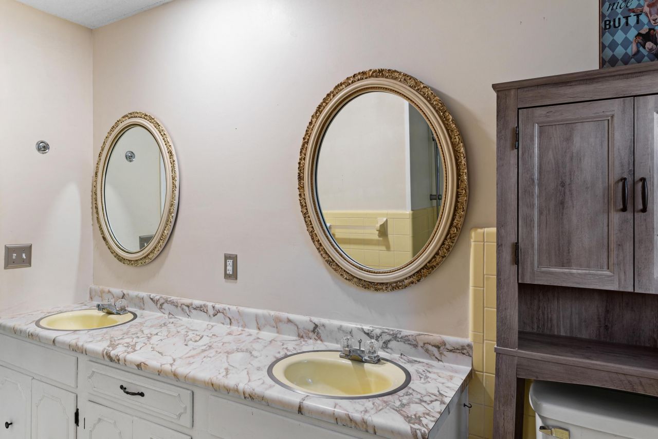 204 Brook Drive Photo 21