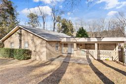 204 Brook Drive photo 4