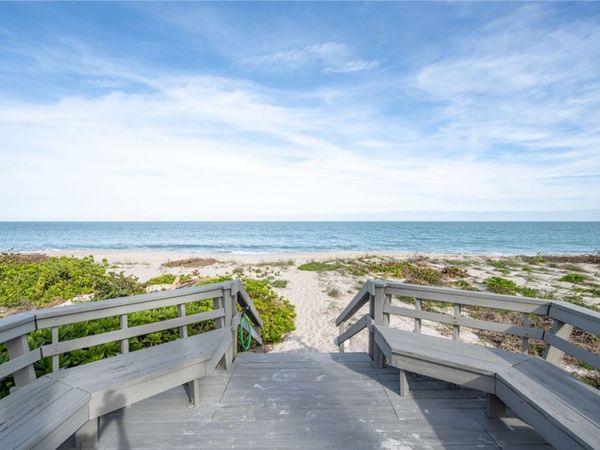 1180 Reef Road, Unit A-20, Vero Beach, FL 32963