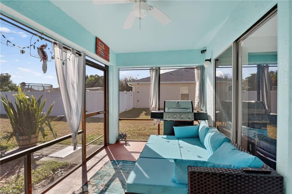 1105 SW 11th Pl, Cape Coral, FL 33991 Photo