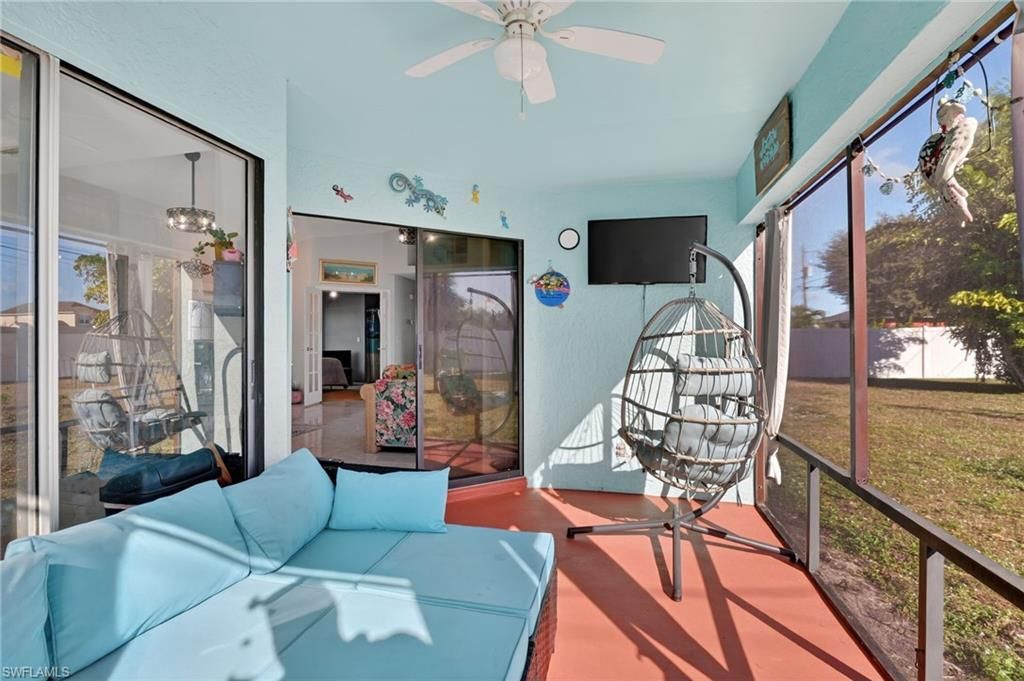 1105 SW 11th Pl, Cape Coral, FL 33991 Photo