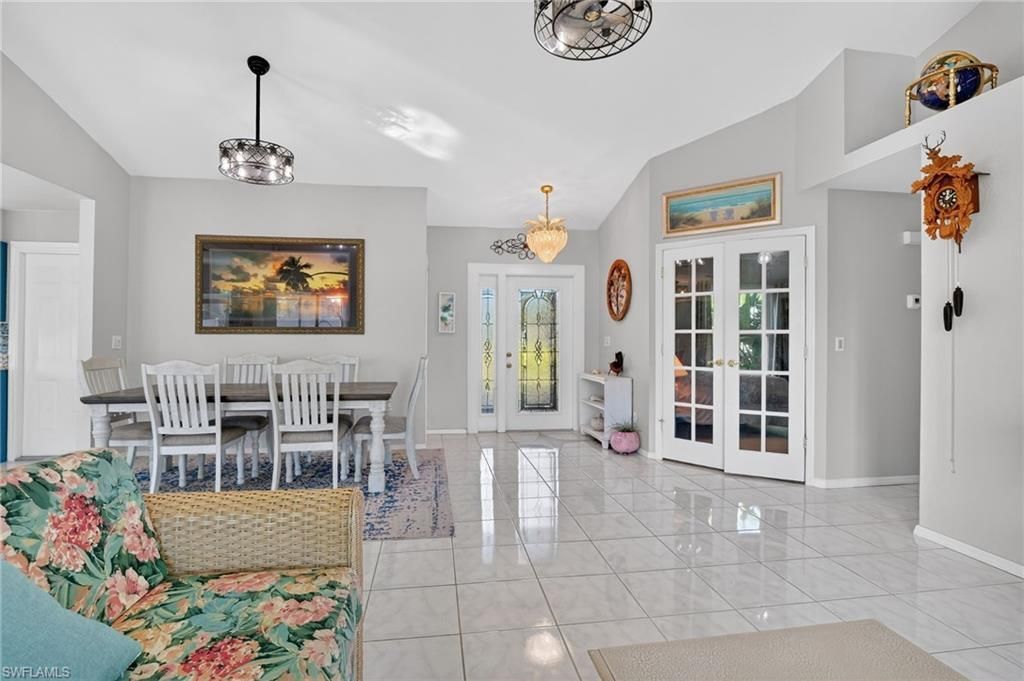 1105 SW 11th Pl, Cape Coral, FL 33991 Photo