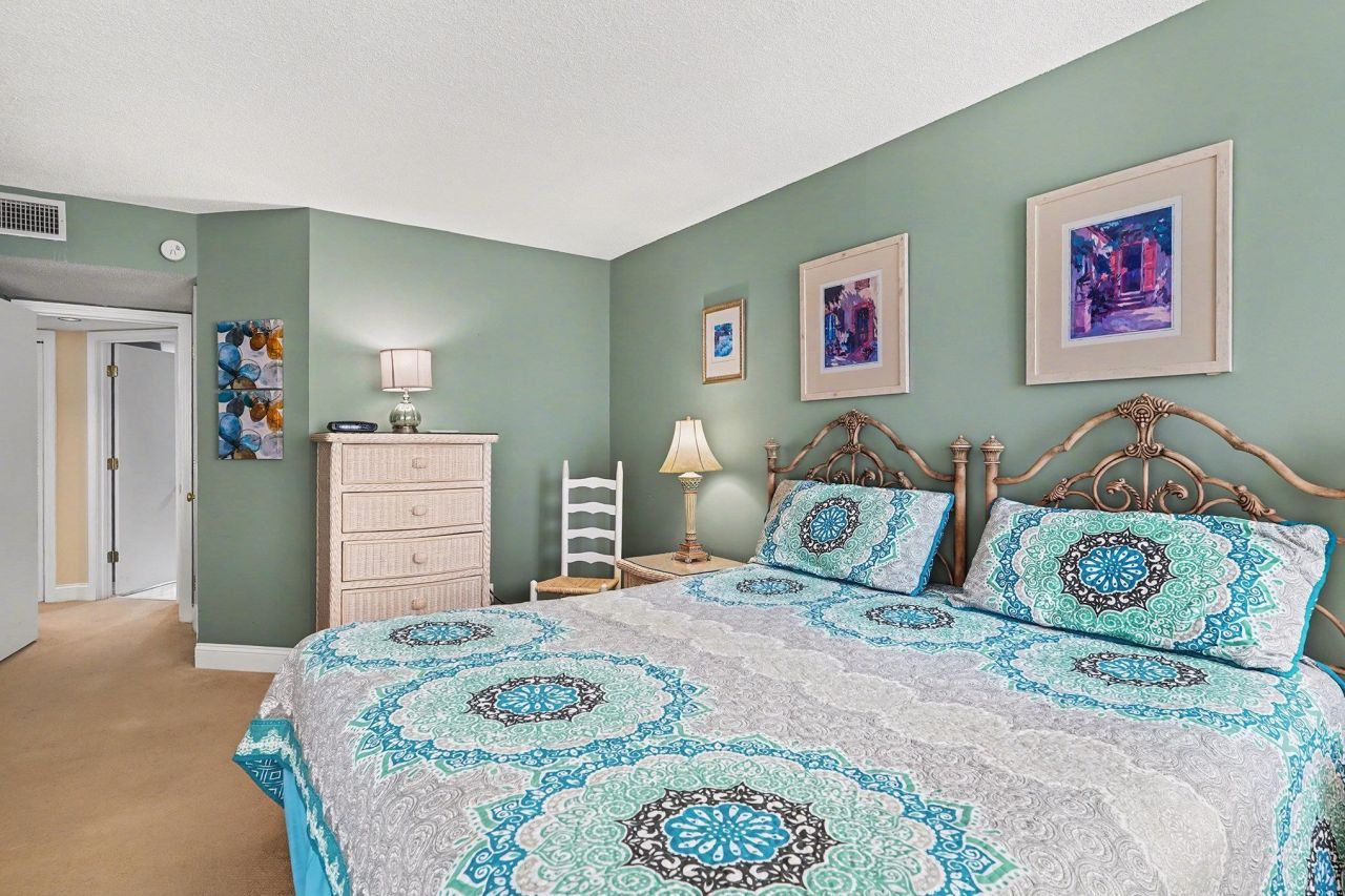 9650 Shore Dr. Photo 19