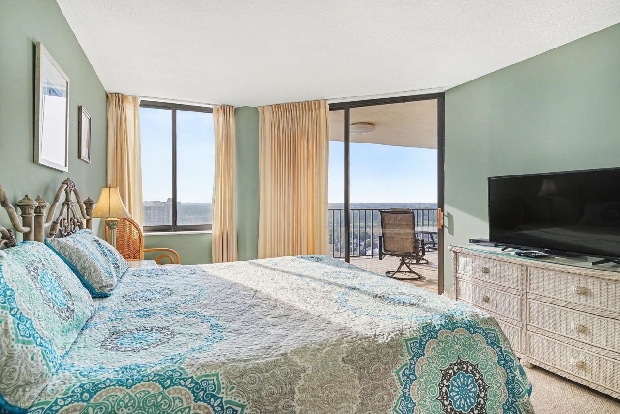 9650 Shore Dr. Photo 20