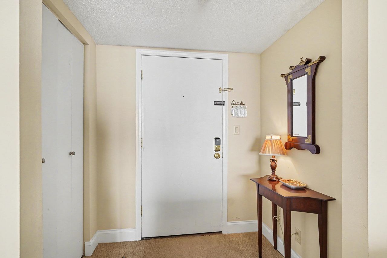 9650 Shore Dr. Photo 6