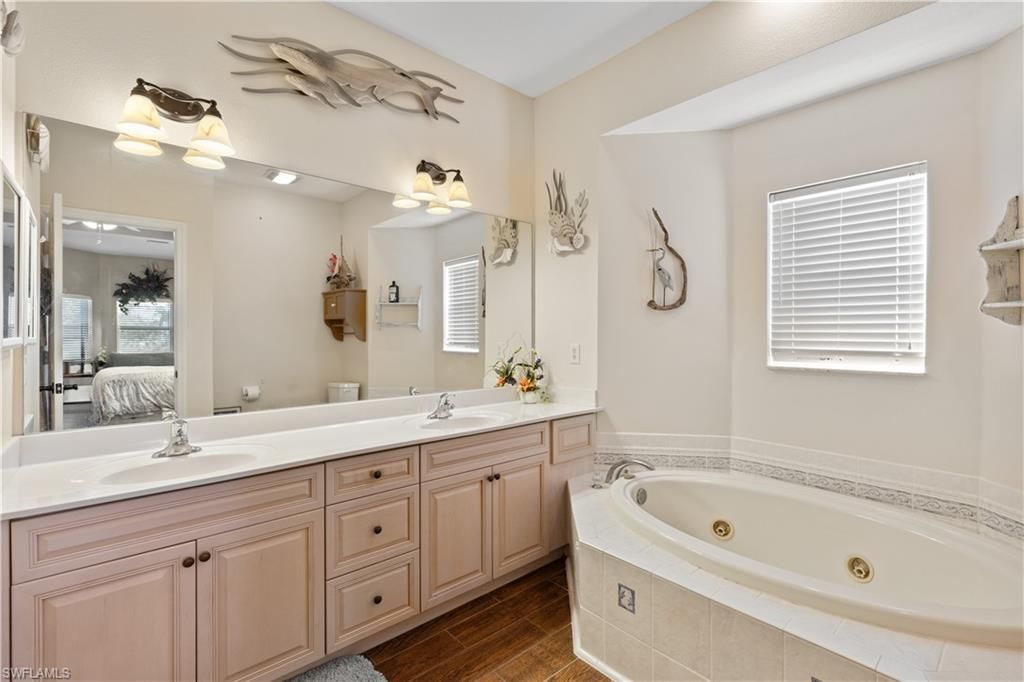 27350 San Carlos Dr, Punta Gorda, FL 33983 Photo