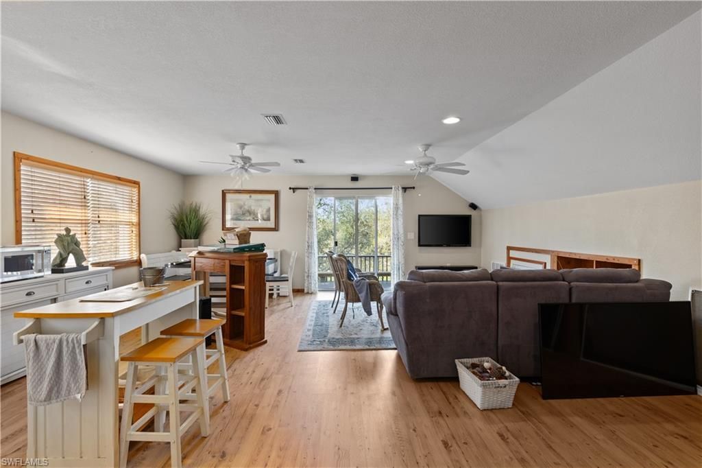 27350 San Carlos Dr, Punta Gorda, FL 33983 Photo