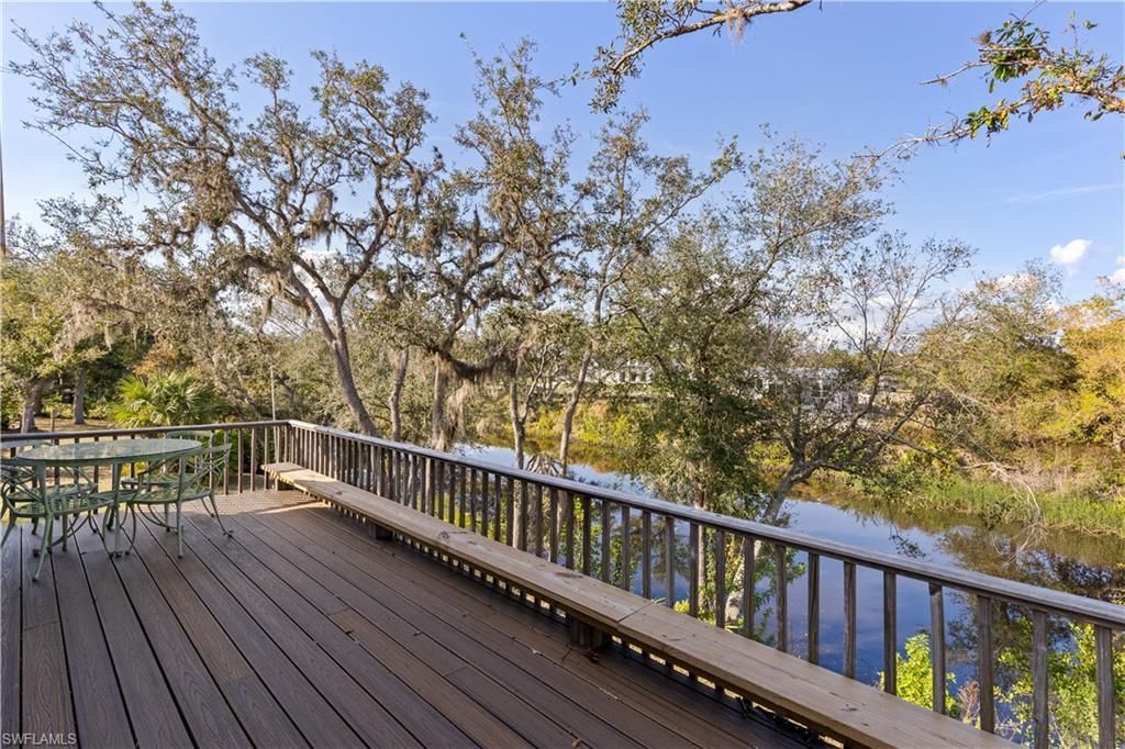 27350 San Carlos Dr, Punta Gorda, FL 33983 Photo