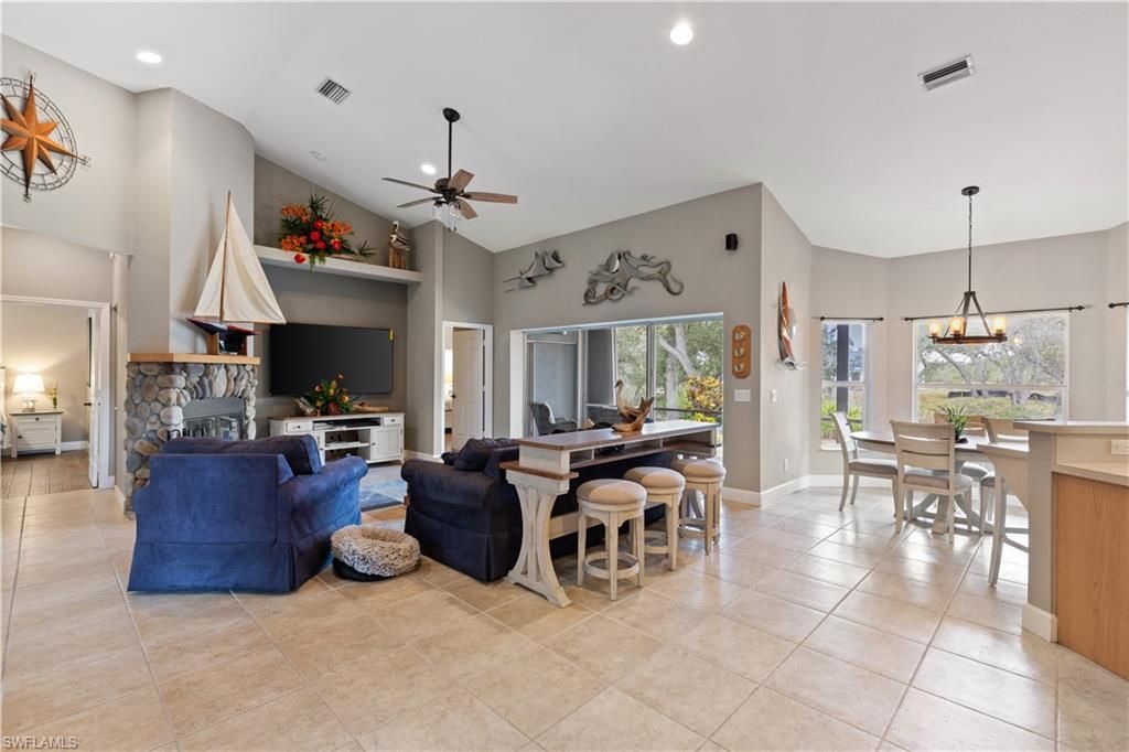 27350 San Carlos Dr, Punta Gorda, FL 33983 Photo