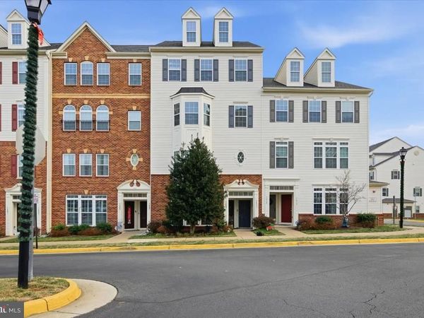 7411 BRUNSON CIRCLE, GAINESVILLE, VA 20155