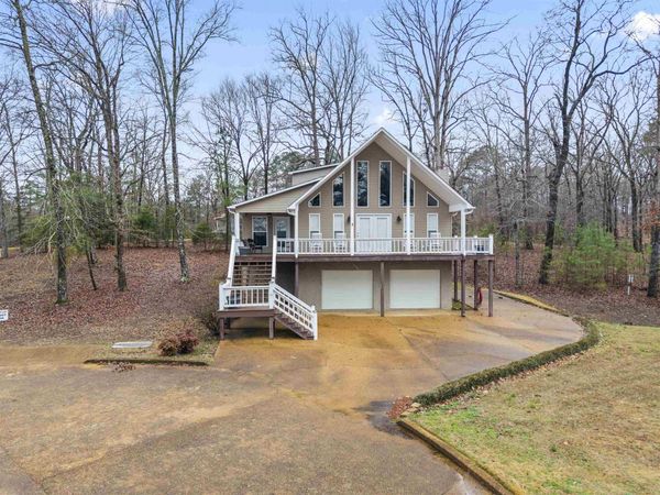 11 ELKS LANDING DR, Iuka, MS 38852