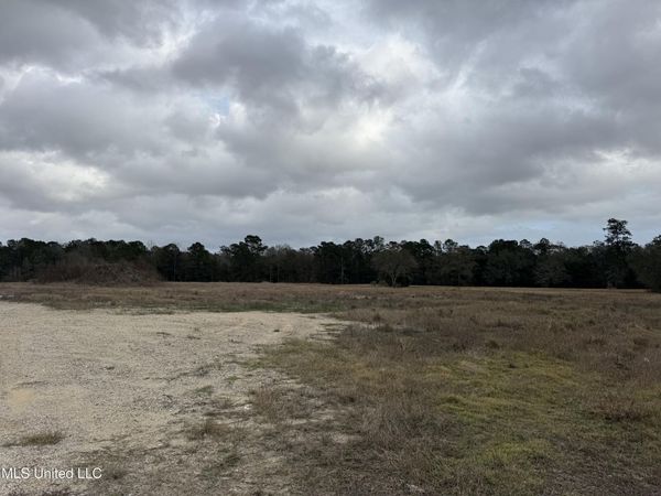 19910 Highway 43, Picayune, MS 39466