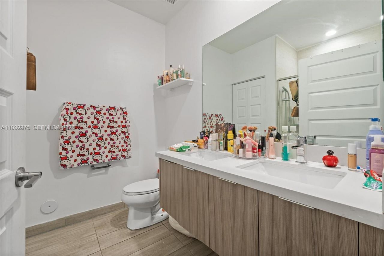 7809 NW 104th Ave, Unit 1, Doral, FL 33178 Photo