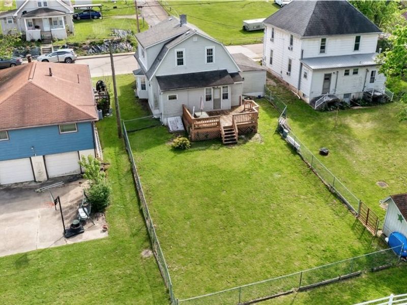 210 E Church Street, Woodsfield, OH 43793 Photo 2