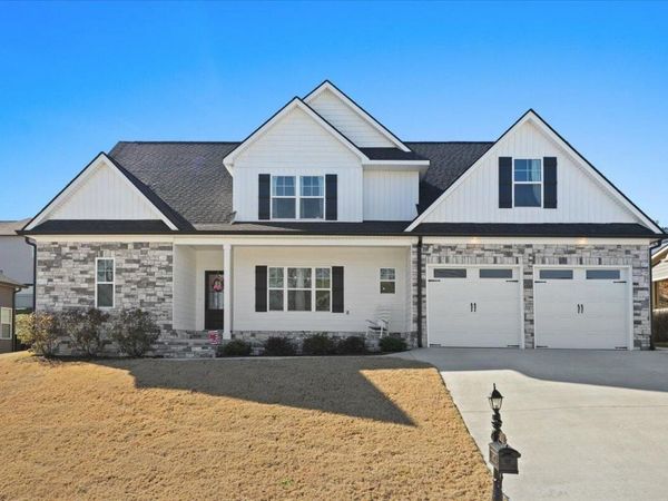 905 Live Oak Road, Ringgold, GA 30736