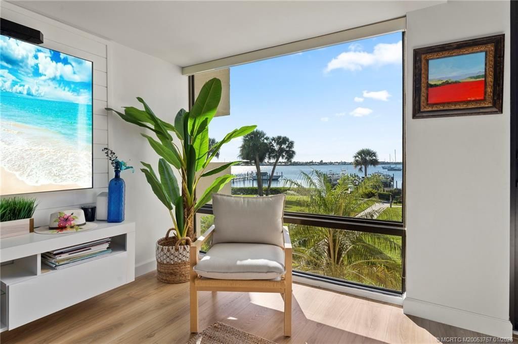 625 NW North River Drive, Unit 205, Stuart, FL 34994 Photo
