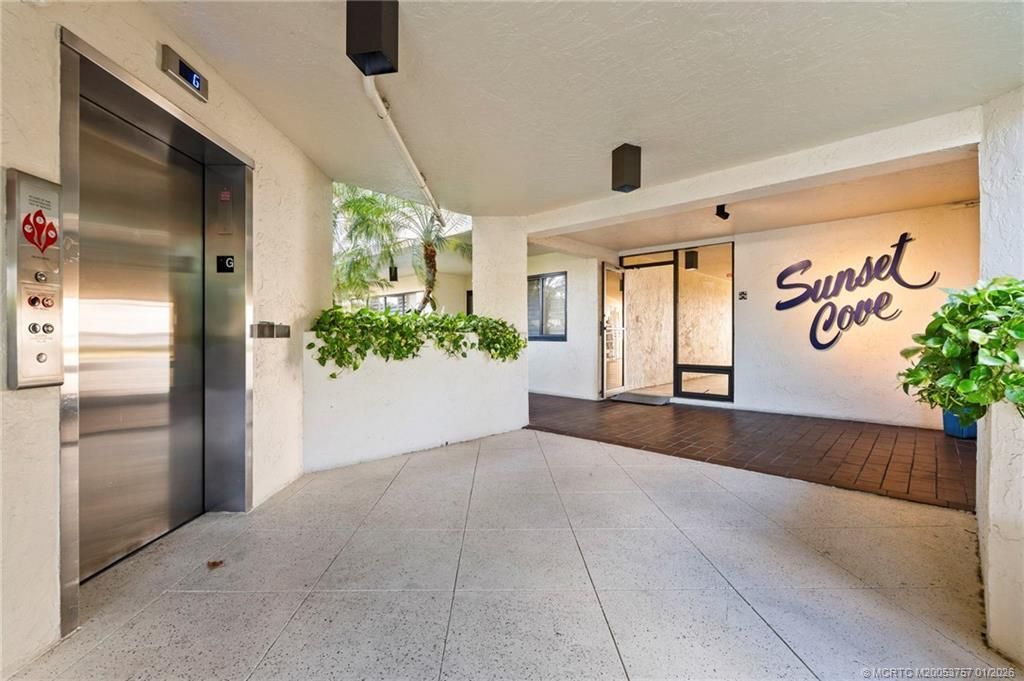 625 NW North River Drive, Unit 205, Stuart, FL 34994 Photo