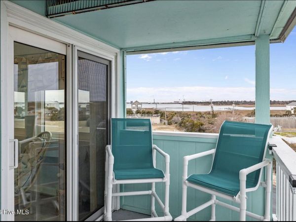 301 Commerce Way, Unit 301, Atlantic Beach, NC 28512