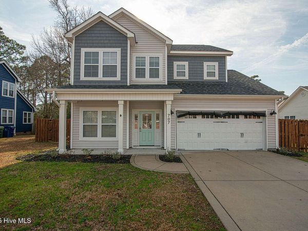 707 Riva Ridge Road, Sneads Ferry, NC 28460