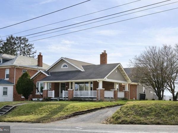 5030 LINCOLN HIGHWAY W, THOMASVILLE, PA 17364