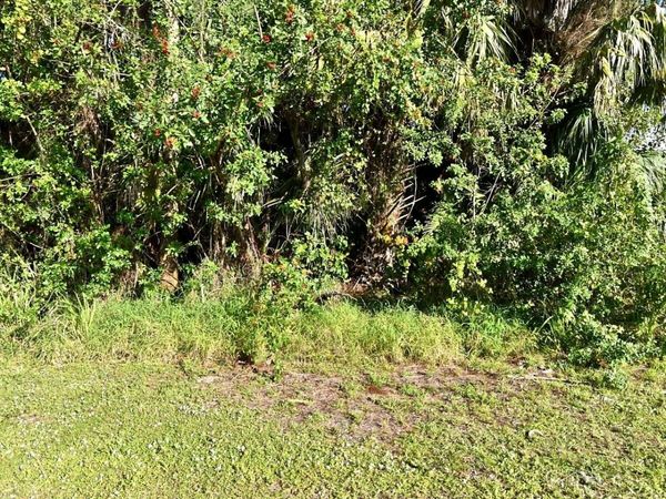 Xxx N 45th Street, Fort Pierce, FL 34946