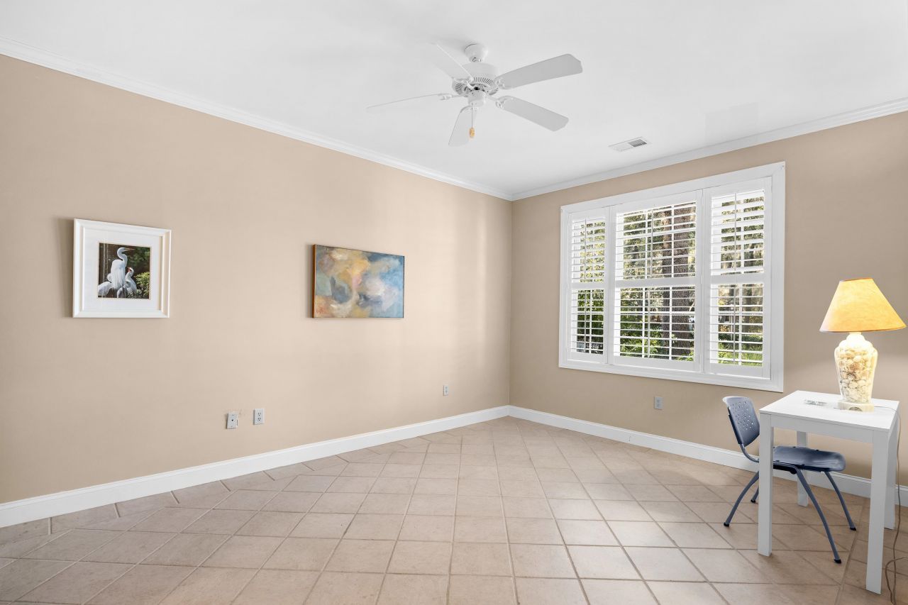 489 Golden Bear Dr. Photo 15