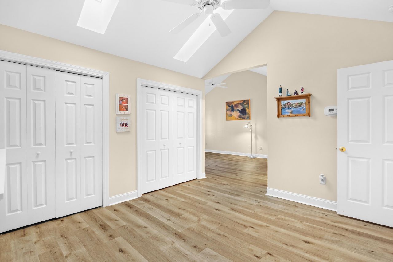 489 Golden Bear Dr. Photo 17