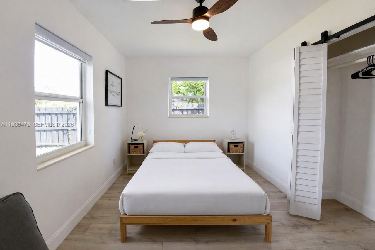 1032 NW 11th Pl, Fort Lauderdale, FL 33311 Photo