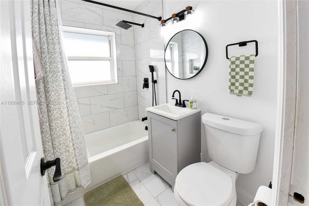 1032 NW 11th Pl, Fort Lauderdale, FL 33311 Photo