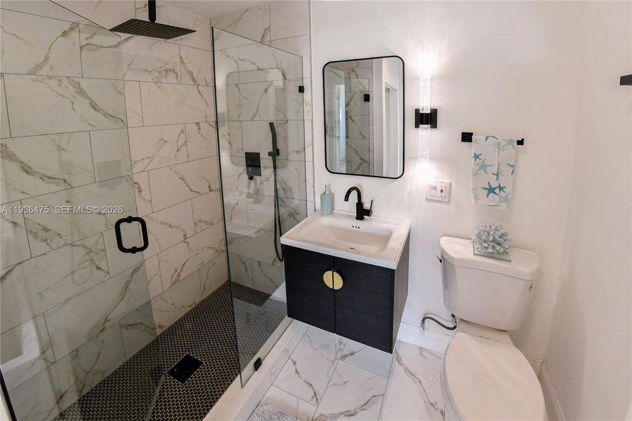 1032 NW 11th Pl, Fort Lauderdale, FL 33311 Photo