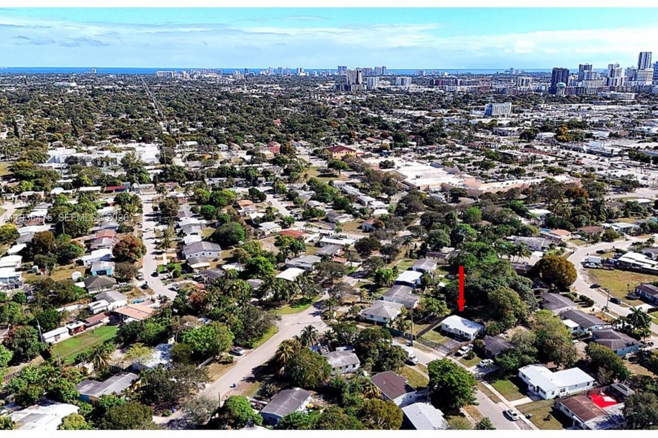 1032 NW 11th Pl, Fort Lauderdale, FL 33311 Photo