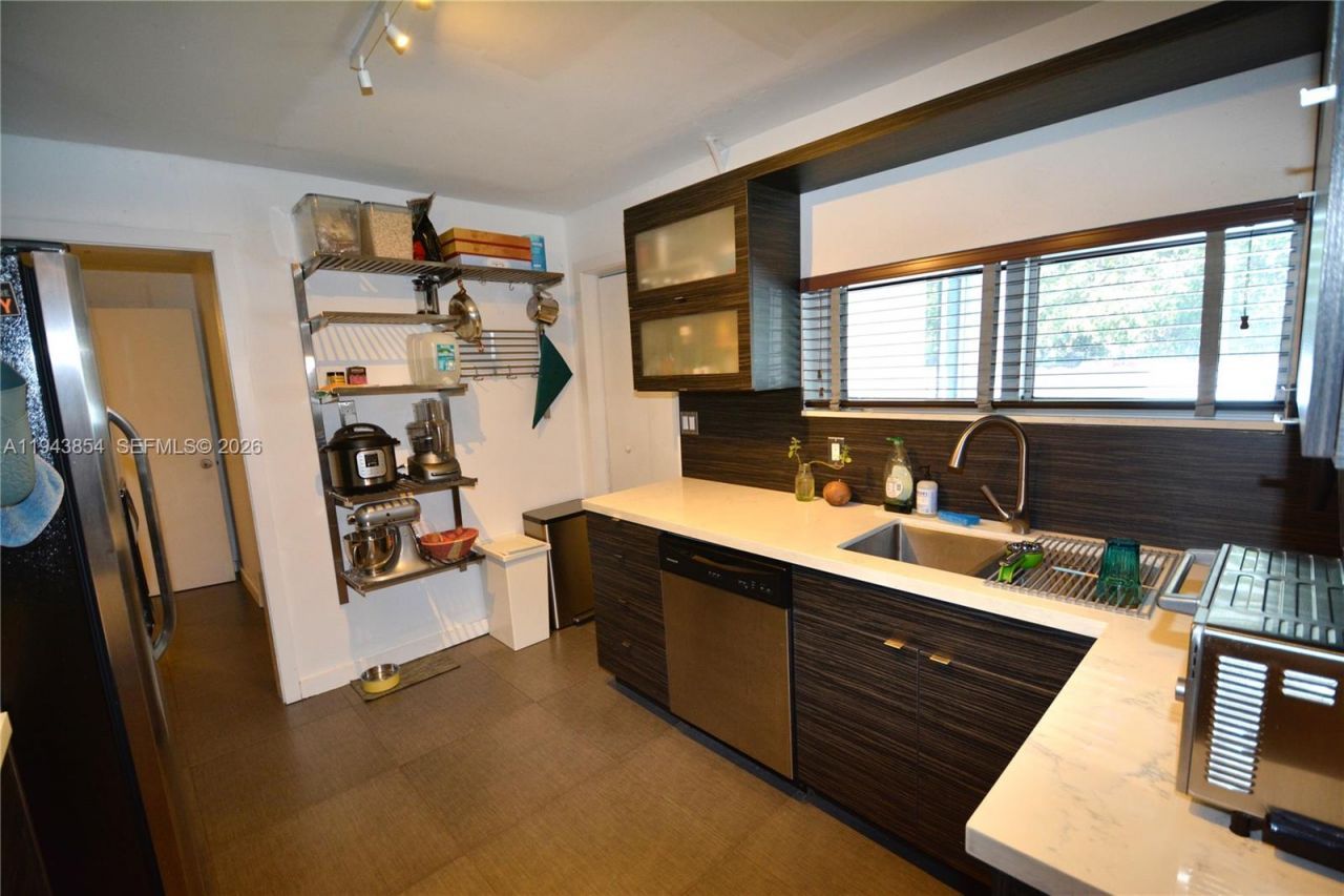 5210 NW 5th Ave, Miami, FL 33127 Photo