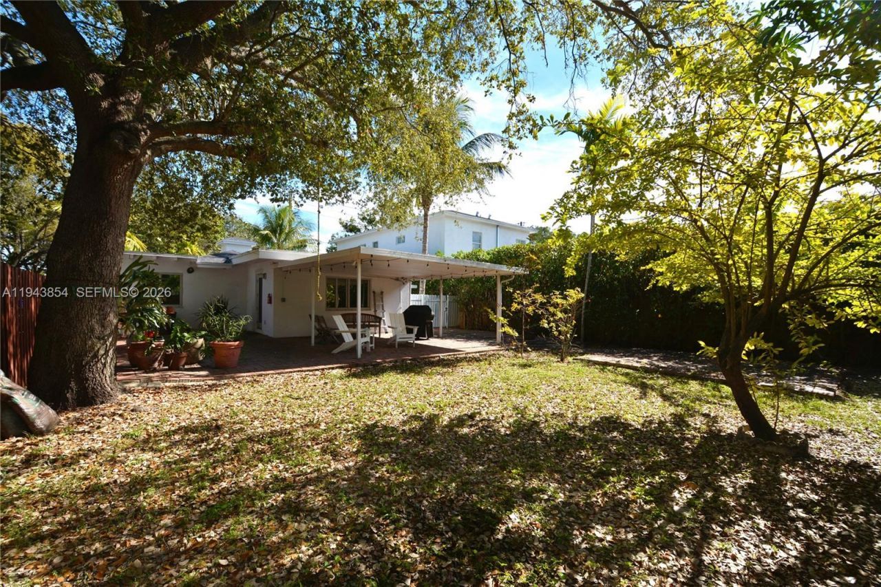 5210 NW 5th Ave, Miami, FL 33127 Photo