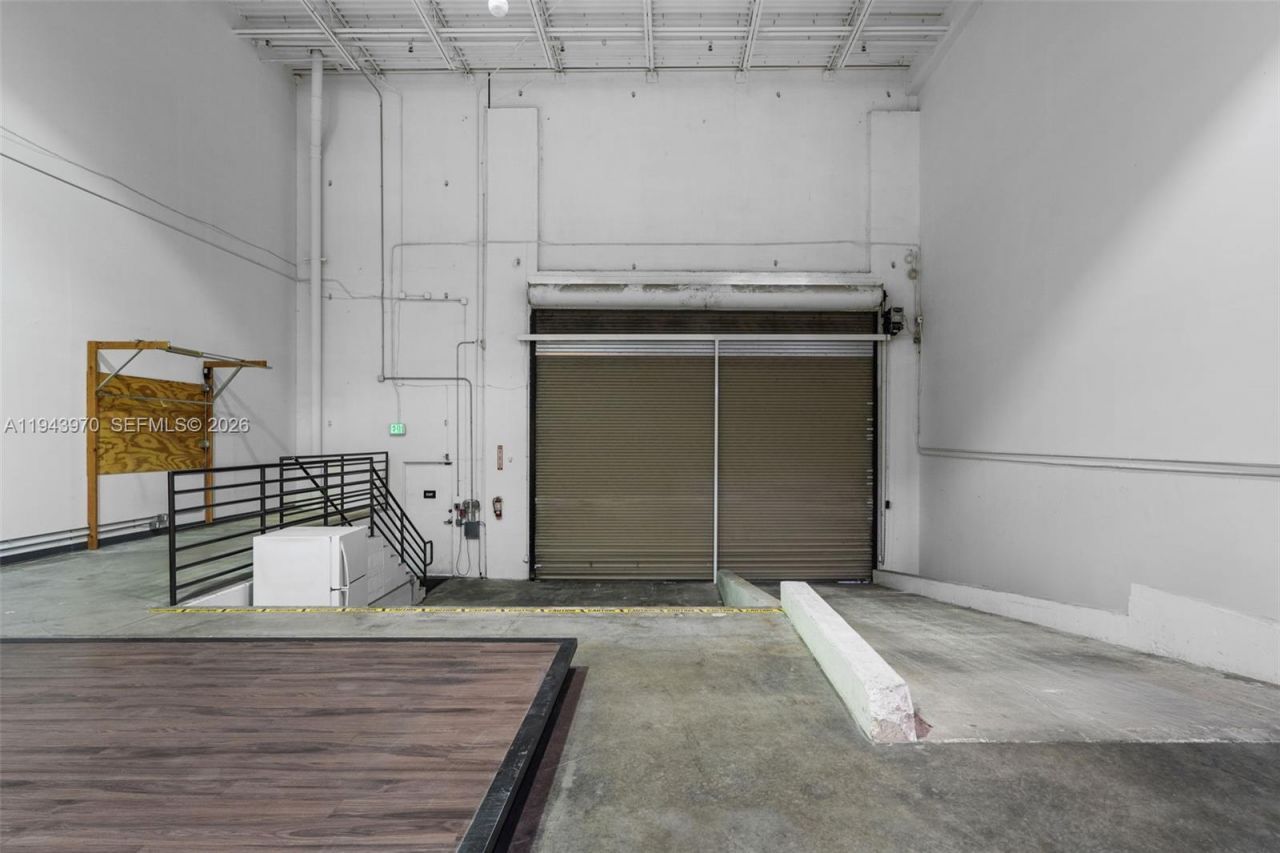 7620 NW 25th St , Unit 4, Miami, FL 33122 Photo