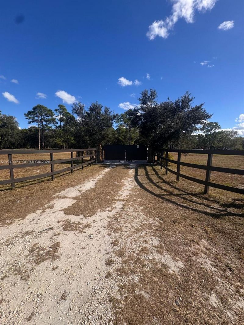 1525 Hendry Isles Blvd, Clewiston, FL 33440 Photo