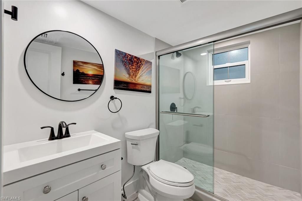 383 Harbour Dr, Unit 304, Naples, FL 34103 Photo