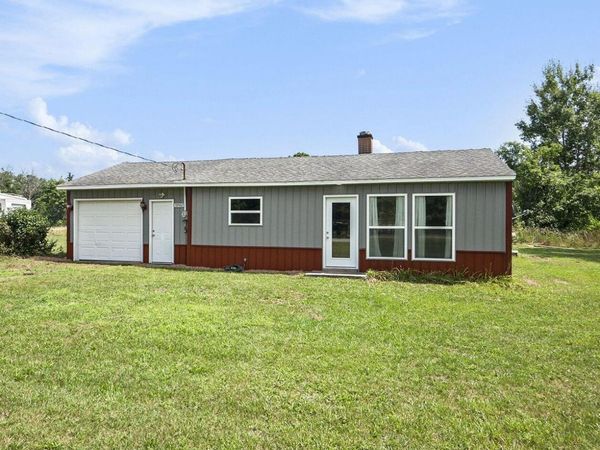 5942 N Woodbridge Road, White Cloud, MI 49349