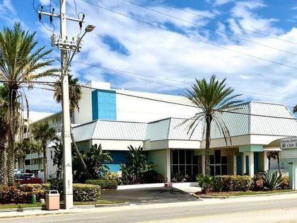 935 S Atlantic Avenue Daytona Beach, FL 32118