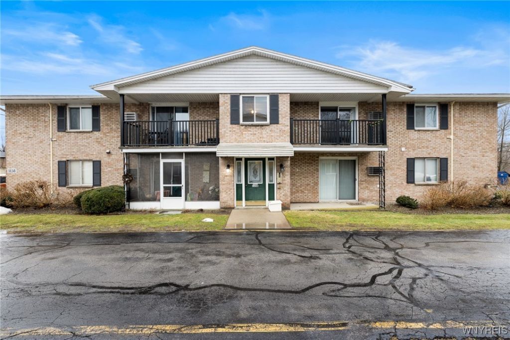 1158 Indian Church Road, Unit 7, West Seneca, NY 14224 Main Photo