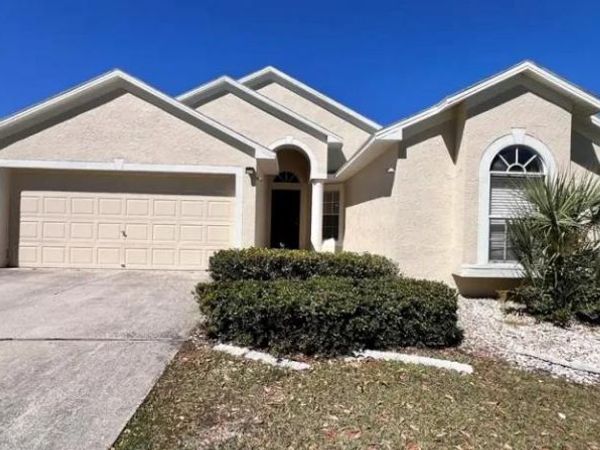 418 HENDERSON AVENUE, SEFFNER, FL 33584