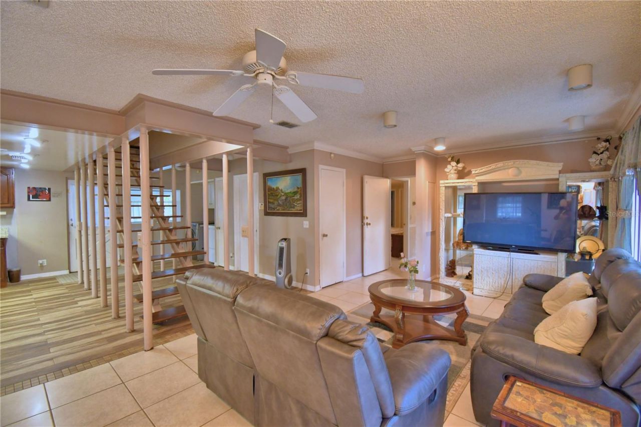 201 Lake Bonny Drive E, Lakeland, FL 33801 Photo