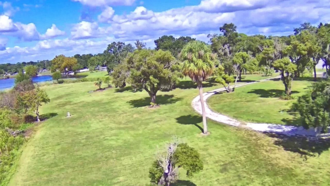 201 Lake Bonny Drive E, Lakeland, FL 33801 Photo