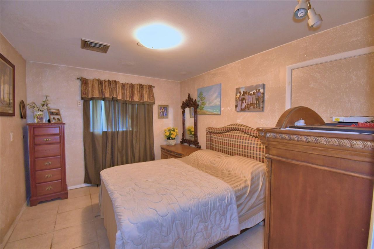 201 Lake Bonny Drive E, Lakeland, FL 33801 Photo