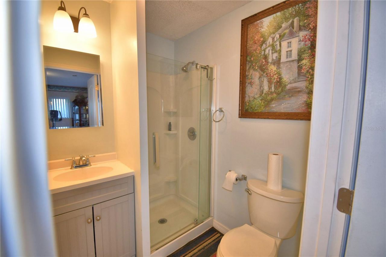 201 Lake Bonny Drive E, Lakeland, FL 33801 Photo